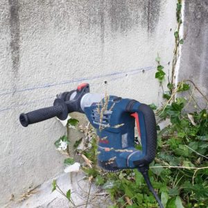 detec bois traite l'humidité et la salpetre dans les murs d'une maison à biarritz au pays basque